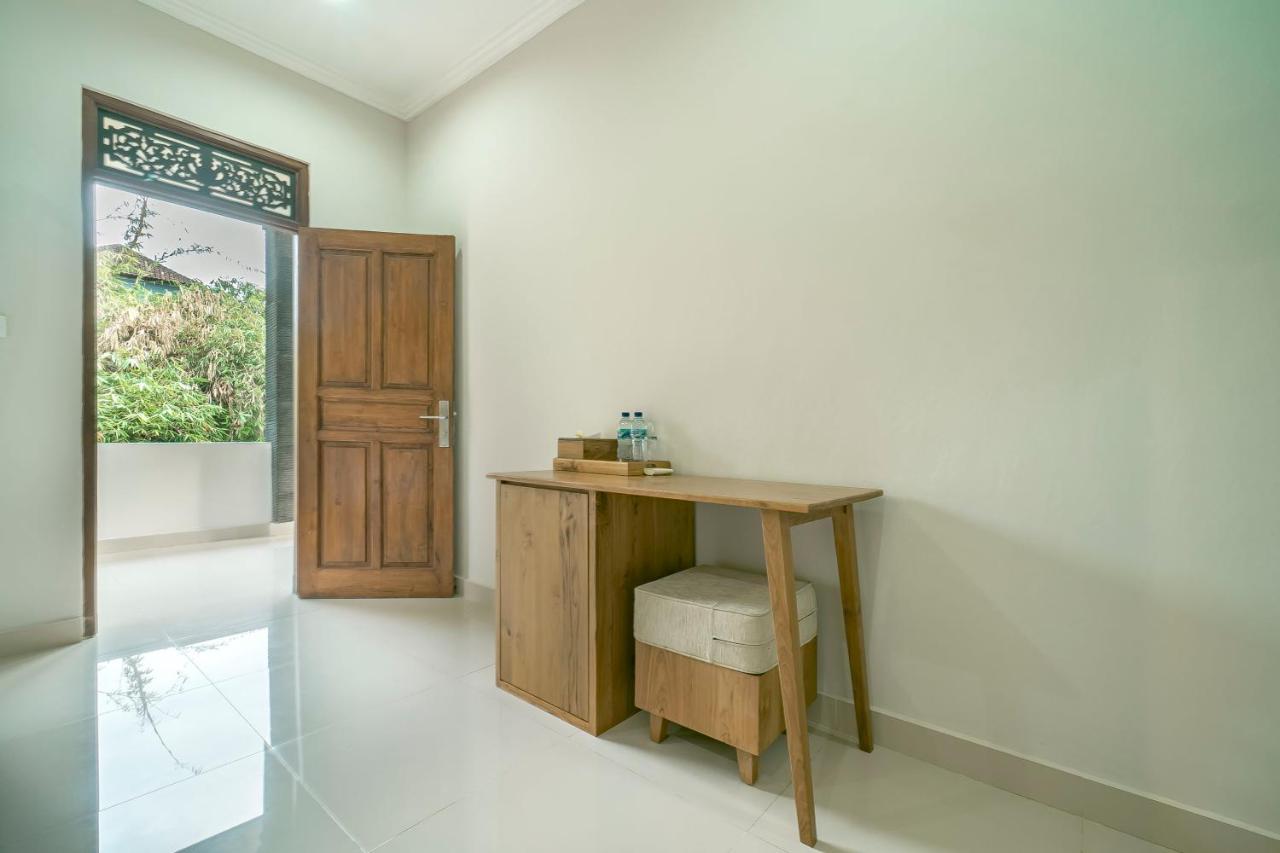 Esty House Hotel Ubud Eksteriør billede