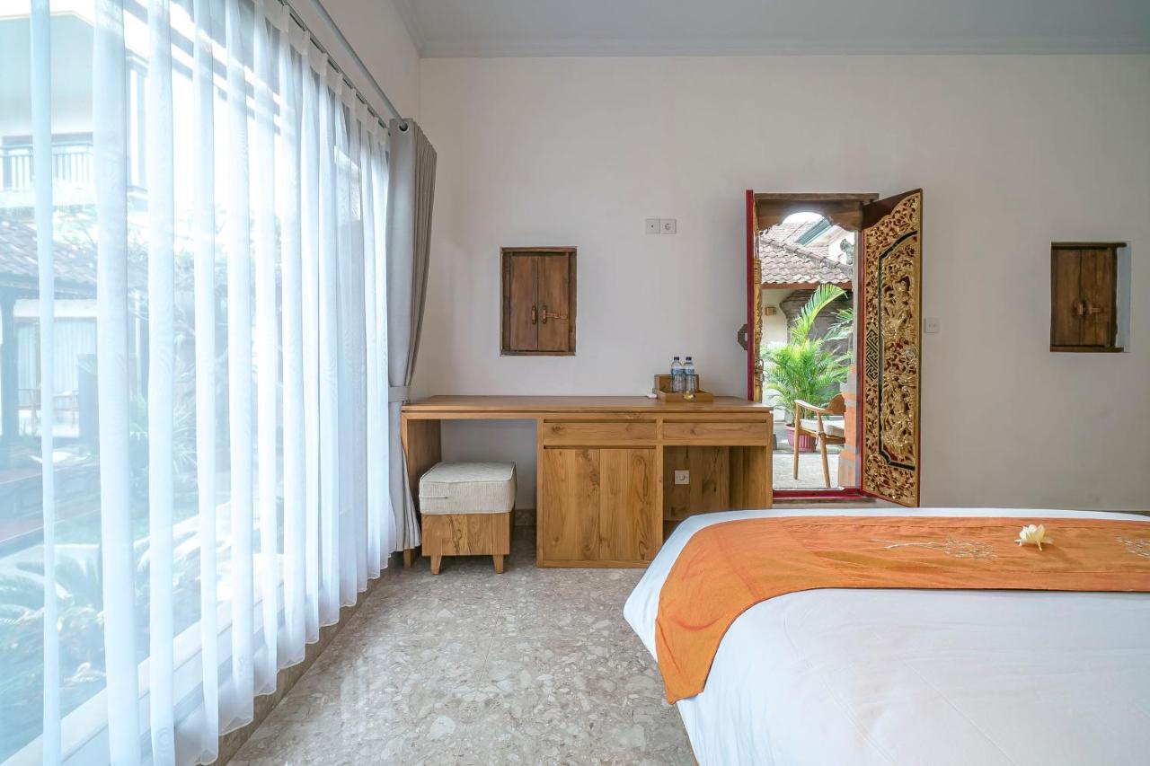 Esty House Hotel Ubud Eksteriør billede